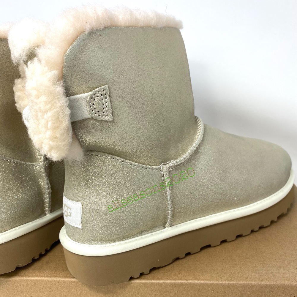 💥MEGA SALE!💥UGG  Women’s Boots Arielle Sparkle Boot Fur Gold Size 6 1112090 - Picture 5 of 11